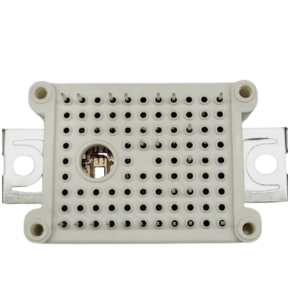 Módulo IGBT FP30R06W1E3 600V 37A